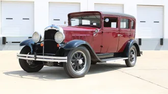 1930 REO Flying Cloud photo 2