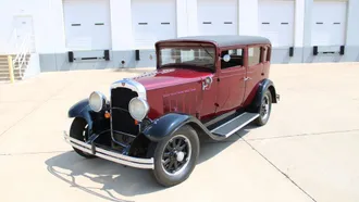 1930 REO Flying Cloud photo 3