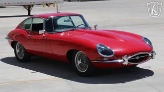 1965 Jaguar E Type photo 3