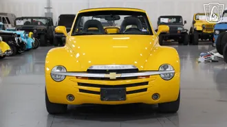 2004 Chevrolet SSR photo 5