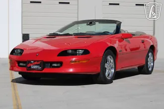 1997 Chevrolet Camaro photo 2
