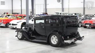 1930 Chevrolet Sedan photo 2