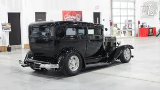 1930 Chevrolet Sedan photo 3