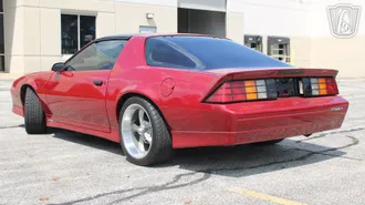 1989 Chevrolet Camaro photo 3