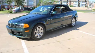 2001 BMW 325 photo 2