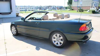 2001 BMW 325 photo 6