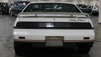 1984 Pontiac Fiero photo 6