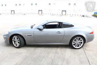 2012 Jaguar XKR photo 2
