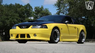 2001 Ford Mustang GT photo 3