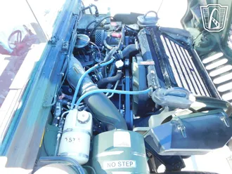 2002 Am General M1123 photo 2