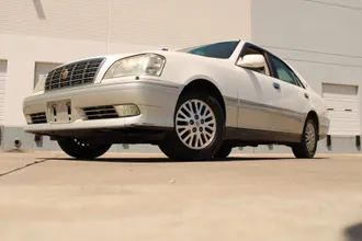 2001 Toyota Crown photo 4