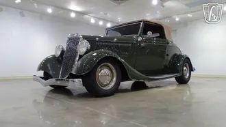 1934 Ford Cabriolet photo 4