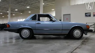 1986 Mercedes-Benz 560SL photo 7