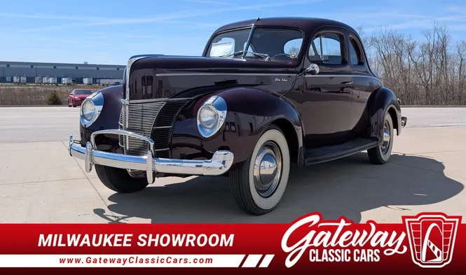1940 Ford Deluxe