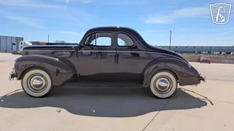 1940 Ford Deluxe photo 6