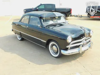 1949 Ford Custom photo 2