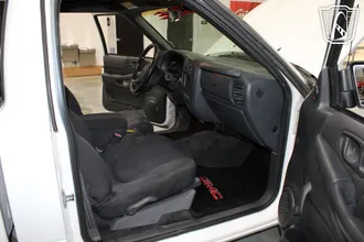 2003 GMC Sonoma photo 7