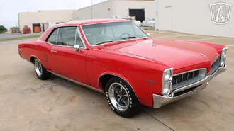 1967 Pontiac LeMans photo 2