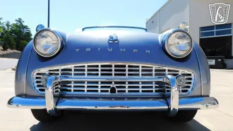 1960 Triumph TR3A photo 2