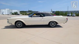 1969 Lincoln Mark III photo 6