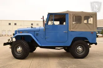 1974 Toyota FJ40 photo 5