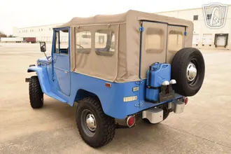 1974 Toyota FJ40 photo 7