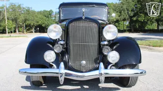 1933 Plymouth Sedan PD photo 6