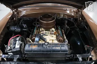 1954 Ford Crestline photo 2