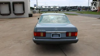 1989 Mercedes-Benz 420SEL photo 5