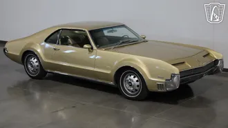 1966 Oldsmobile Toronado photo 6