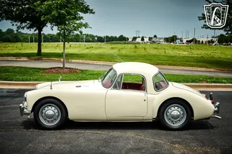 1961 MG MGA photo 5