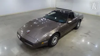 1985 Chevrolet Corvette photo 2