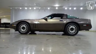 1985 Chevrolet Corvette photo 7