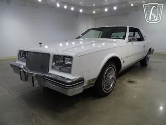 1985 Buick Riviera photo 4