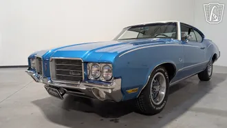 1971 Oldsmobile Cutlass photo 2