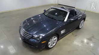 2008 Chrysler Crossfire photo 2