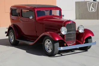 1932 Ford Sedan photo 6