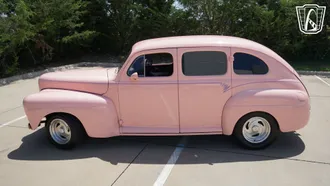 1947 Ford Customline photo 5