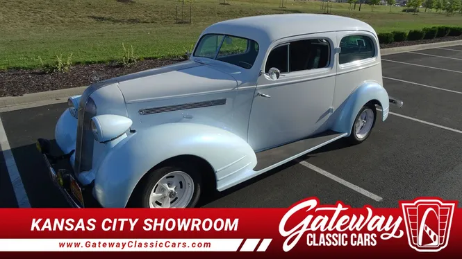 1935 Pontiac Coupe
