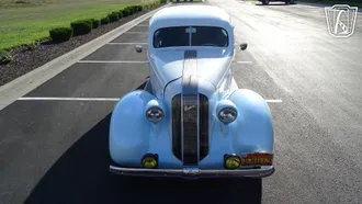 1935 Pontiac Coupe photo 5