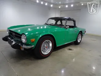 1975 Triumph TR6 photo 2