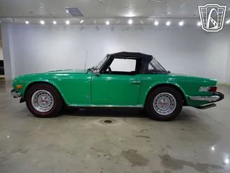 1975 Triumph TR6 photo 7