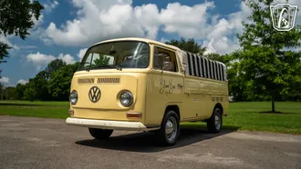 1968 Volkswagen Bus photo 6