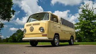 1968 Volkswagen Bus photo 7