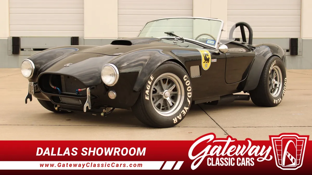 1965 AC Cobra Replica