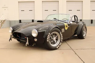 1965 AC Cobra Replica photo 3