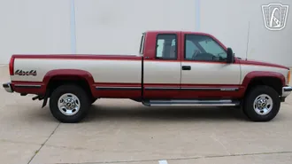 1992 GMC Sierra photo 5