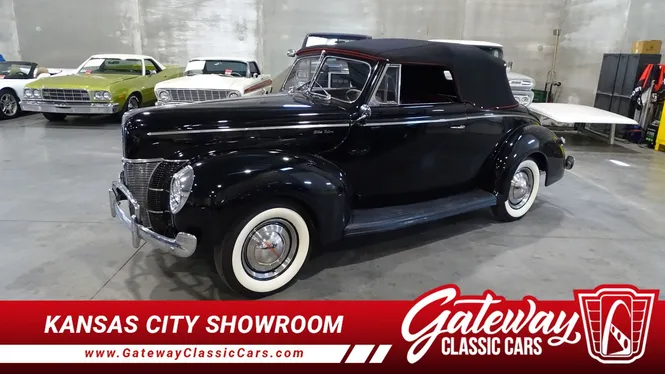 1940 Ford Deluxe