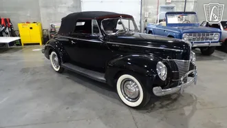 1940 Ford Deluxe photo 4