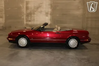 1993 Cadillac Allante photo 2